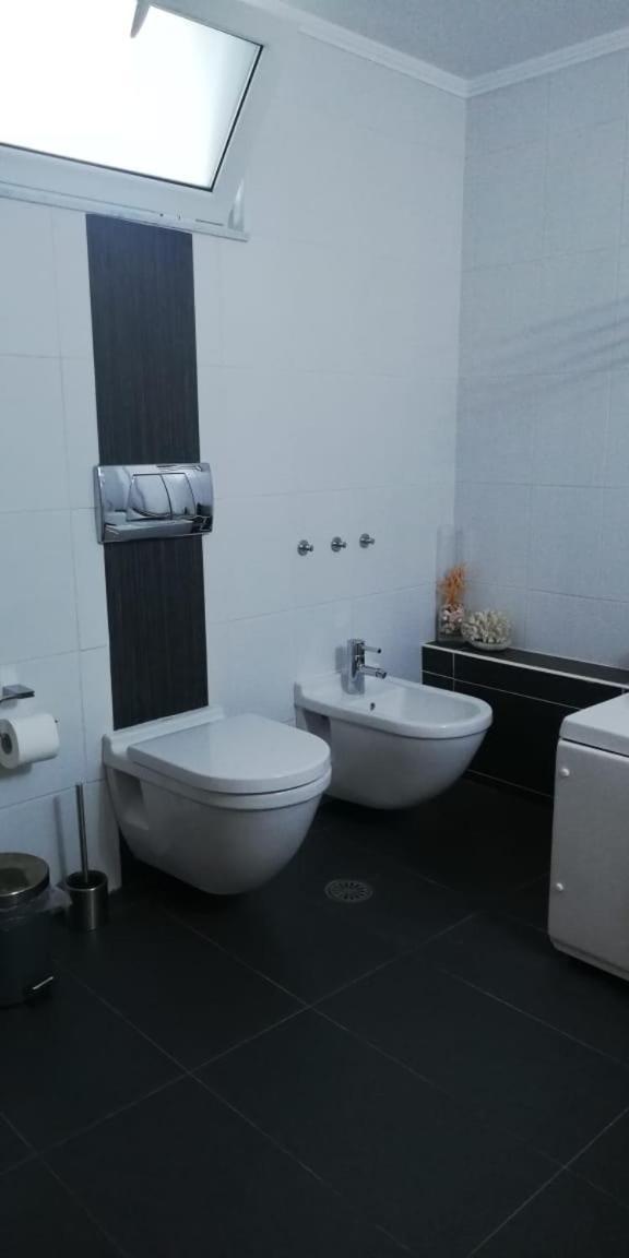 Asimelia Luxury Apartment Candia Esterno foto
