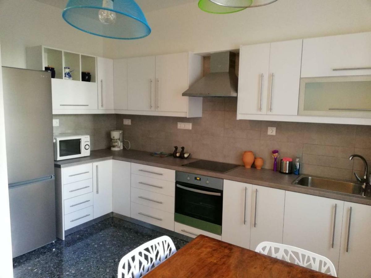 Asimelia Luxury Apartment Candia Esterno foto